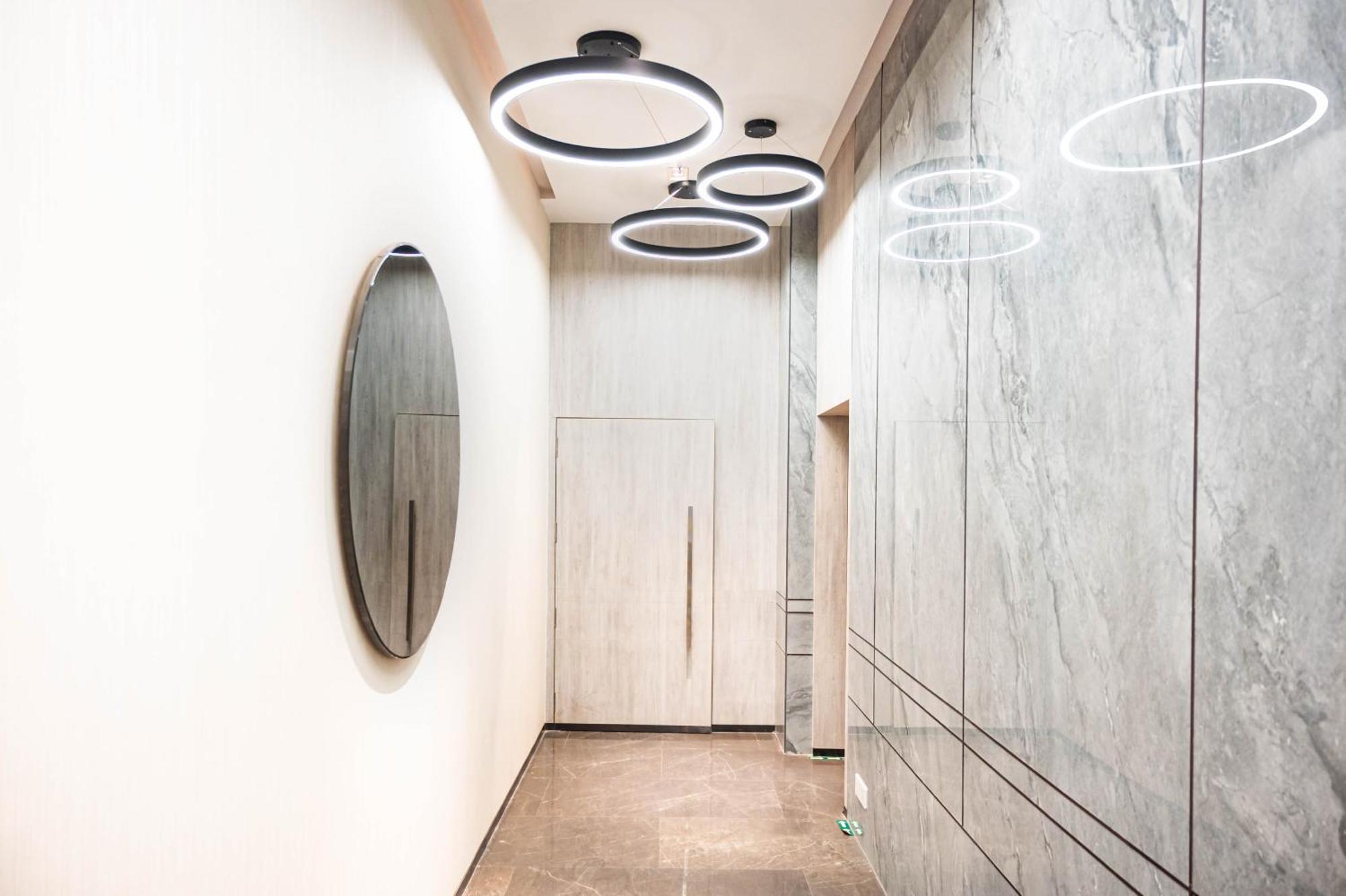 Z Bliss Suites, Bkc Bombaj Zewnętrze zdjęcie